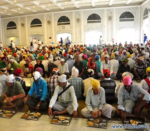 Role of Langar in Sikhism